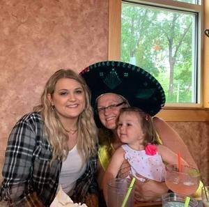 Meet your Posher, Debbie